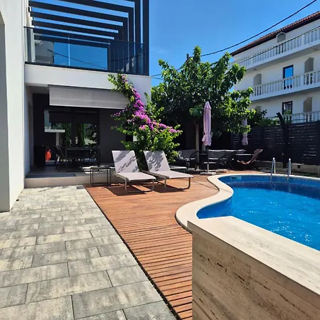 Villa Maria